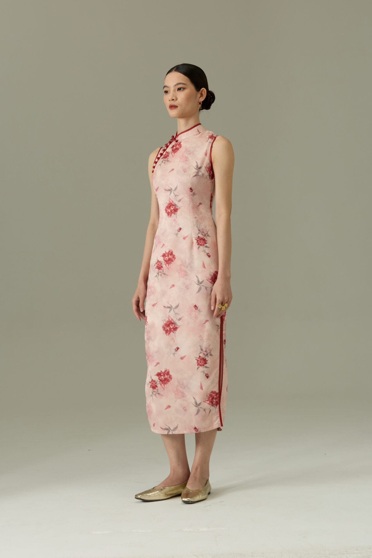 9 2813550 Blush Peony full front