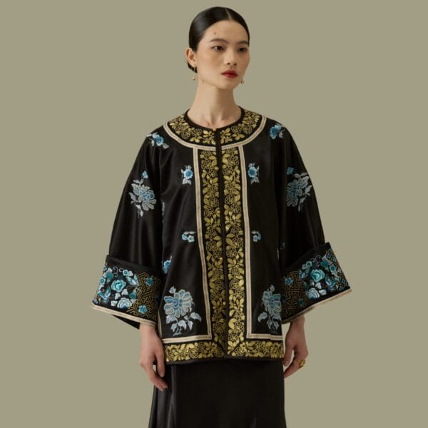Aqueen Azure Court1 1200 px