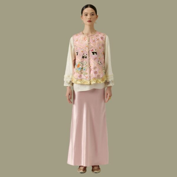 Aqueen celebration vest 4 1200 px