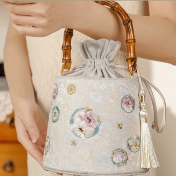 Aqueen chungi2 bags (1200 x 1200 px)