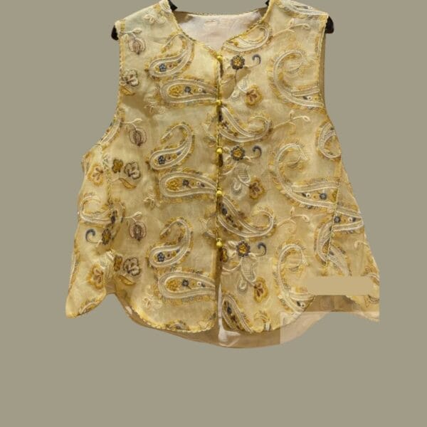 Aqueen paisleygold vest2 1200 px