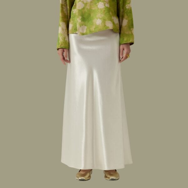 Aqueen regal bloom white1