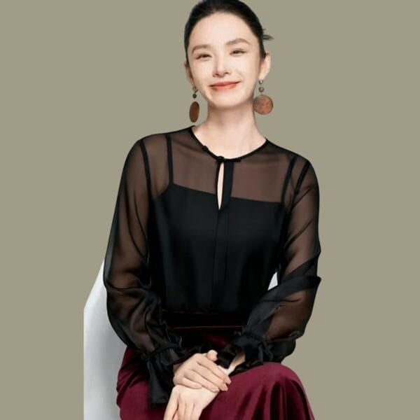 Noralis Velvet Dream Blouse black